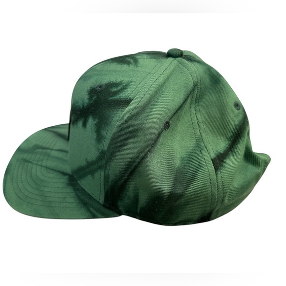 VANS Off The Wall Hat Cap Green SnapBack Skater Black Flat Bill - Picture 2 of 4